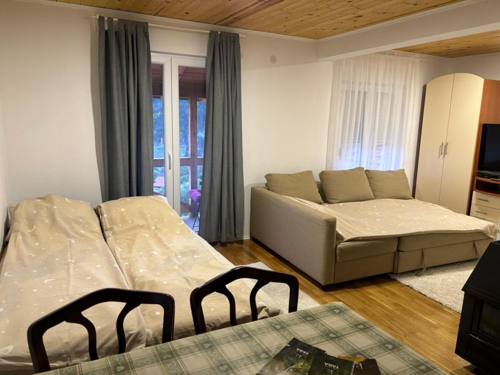 Ljubav Stara Zaovine Hotell Lazici Eksteriør bilde